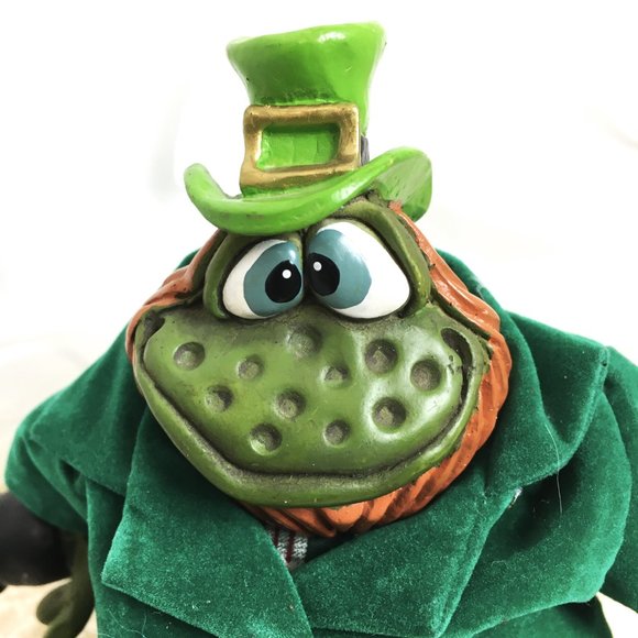 RUSS Leap-Rechaun St Patrick  Leprechaun Frog Toy VTG Collectible - Picture 3 of 11